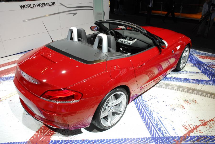  BMW Z4 sDrive 3.5is 2010 года  (фото 33 из 62)